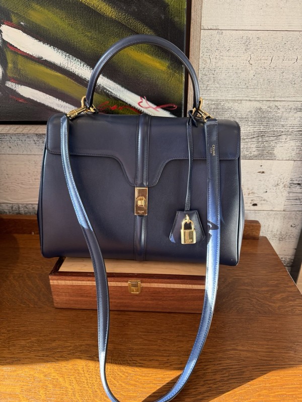 CELINE