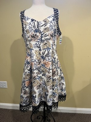 Donna Rocco New York Women s Floral Dress - Pretty Lace Bottom - Size 16 - NWT