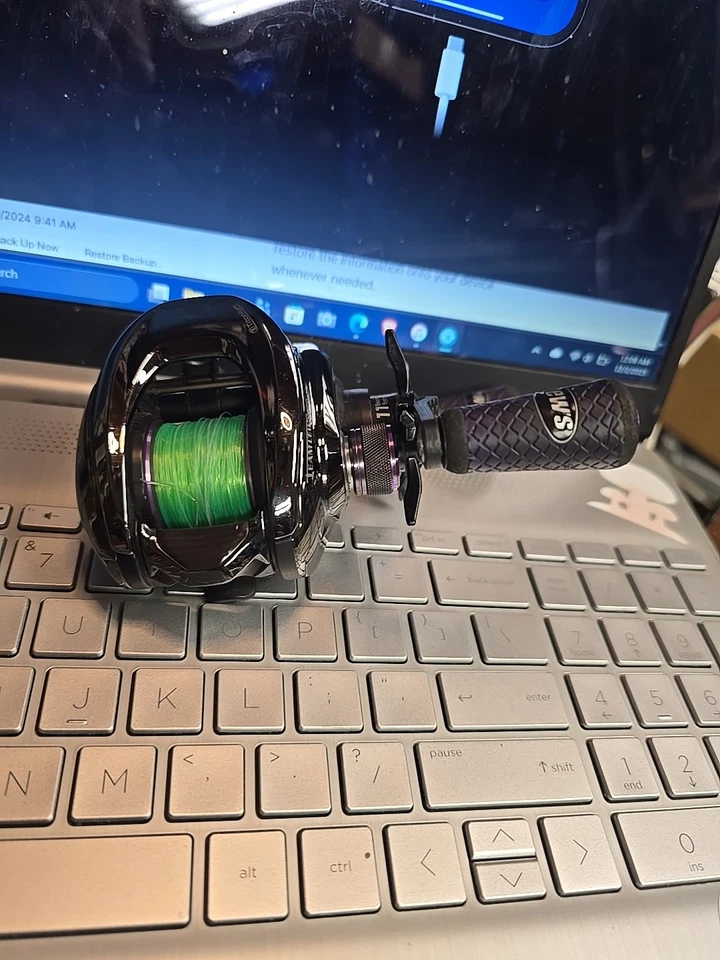 Lews Speed Spool SLP Pro Ti Baitcasting Reel PT1SHG2 NOBOX - Image 4 of 4