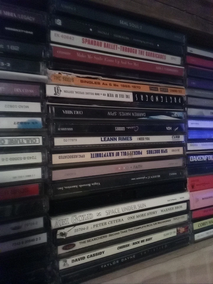 Mixed Lot of 78 CDs Various Genres Rock Pop Foto 3 de 4