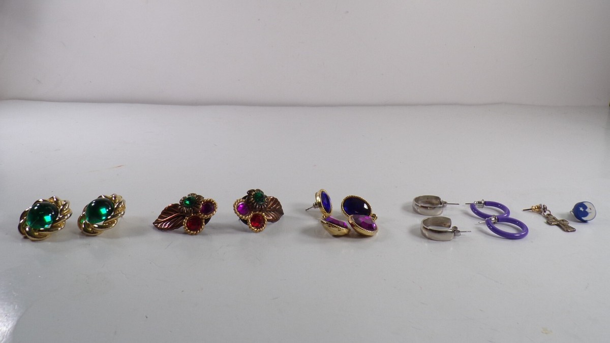 57 pairs of Mixed Color Women\'s Fashion Earring Set Fashion Jewelry Earrings Lot - 5 Pairs, 2 Single: Gold Tone  main image 2