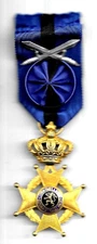 BELGIUM MEDAL- ORDER OF LEOPOLD II  WITH SWORDS IN CASE  (CNS4425)
