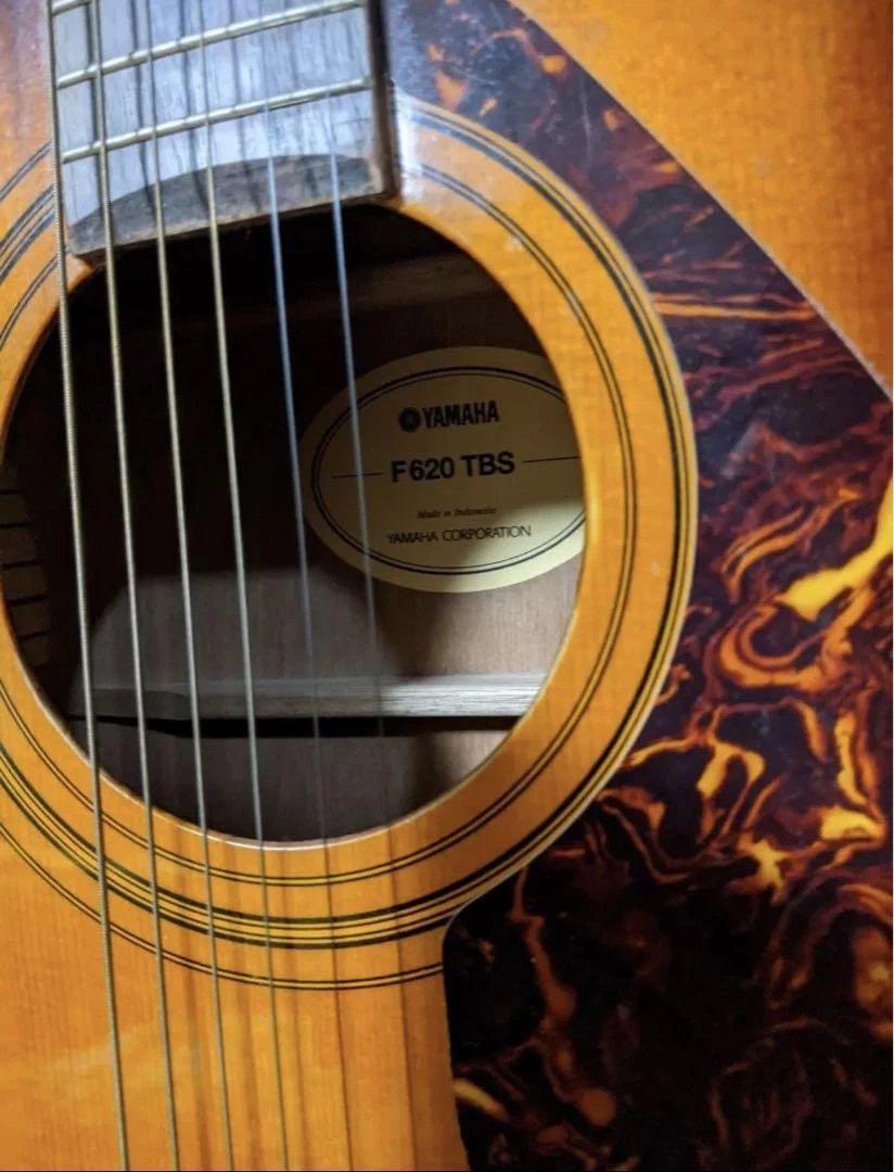 Acoustic Guitar Yamaha F620 TBS Tobacco Sunburst Made in Indonesia