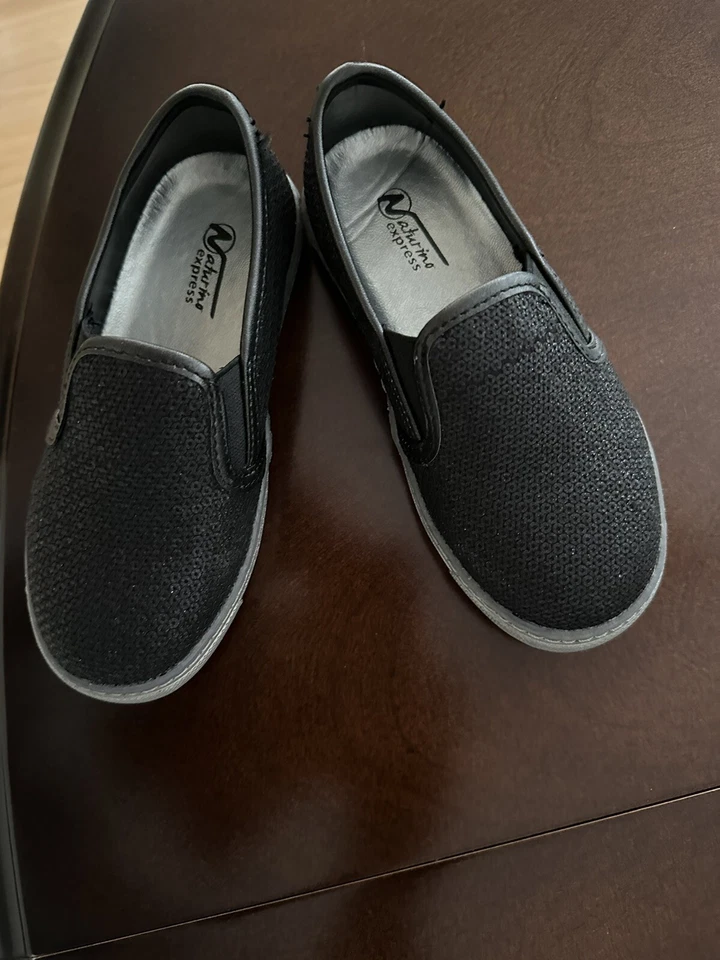 NEW Naturino Express Little Girl’s Sneaker  shoes sequin Size 10 black - Image 3 of 4