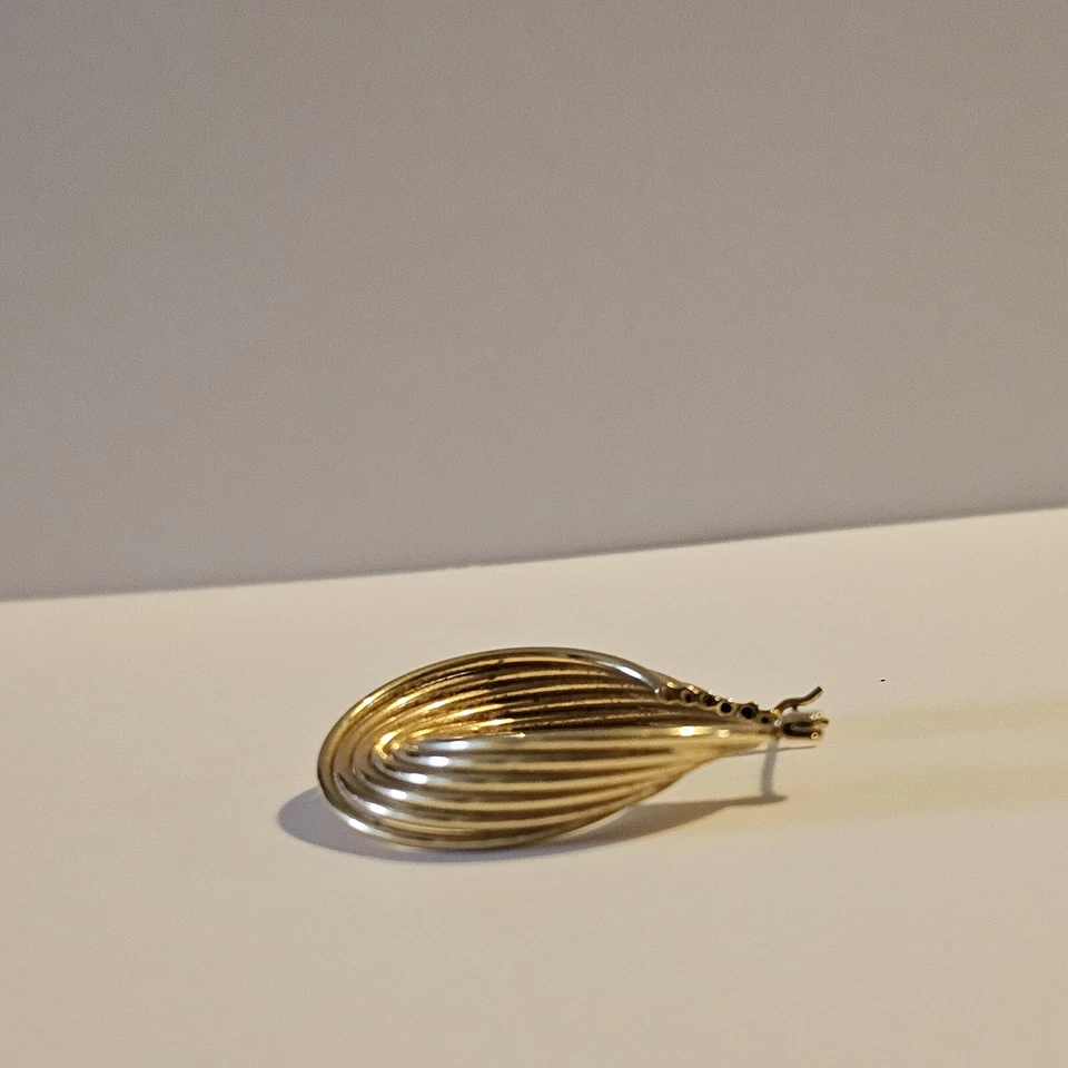 Deslumbrantes brincos de argola torcida de ouro 14ky 7,5 g - Imagem 4 de 4