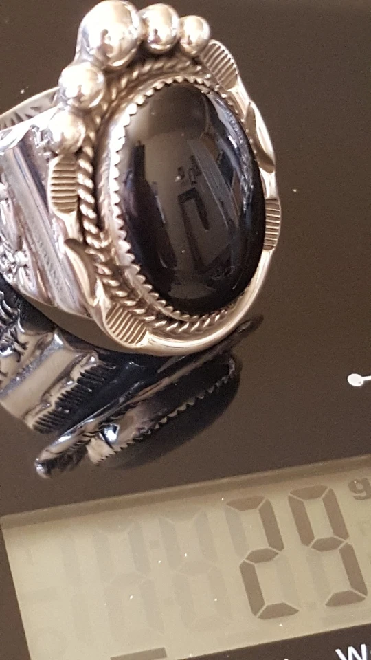 Anillo de hombre raro hecho a mano con ONYX negro y plata de ley Foto 3 de 4