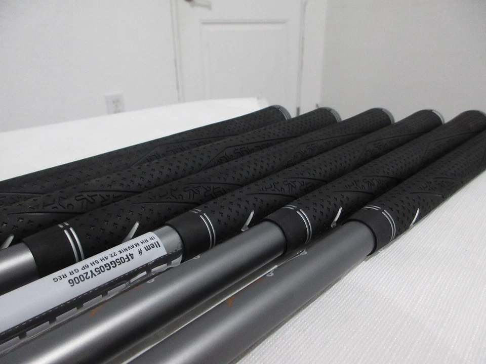 Callaway Mavrik Hybrid Combo Iron Set -5H, 6-PW- Catalyst Regular Graphite - NEW - Image 2 of 3