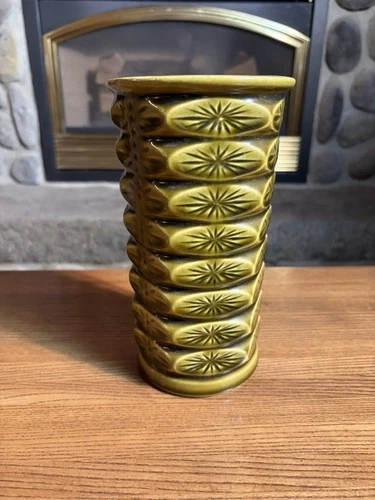 Vintage McCoy USA Floraline Atomic Starburst Vase 1960s Avocado Green #400