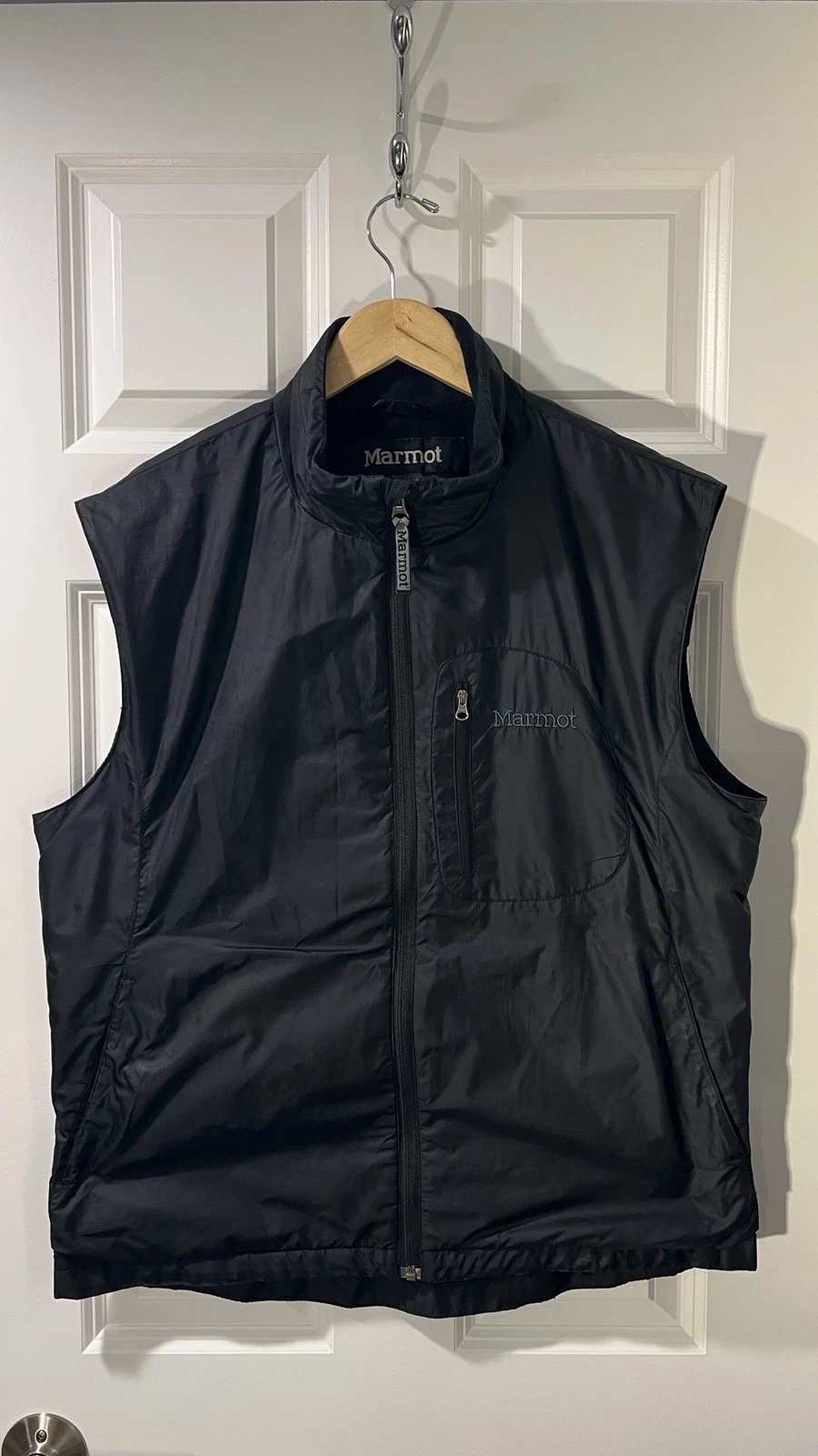 Marmot Men’s Black Full Zip Puffer Vest L w/ Pockets Stand-Up Collar