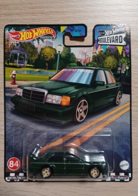Hotwheels BOULEVARD Mercedes-Benz 190 E 2.5-16