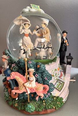 アンティーク雑貨 MARY POPPINS globe Disney Store Mary Poppins Let's Go Fly A Kite Water Snow Globe