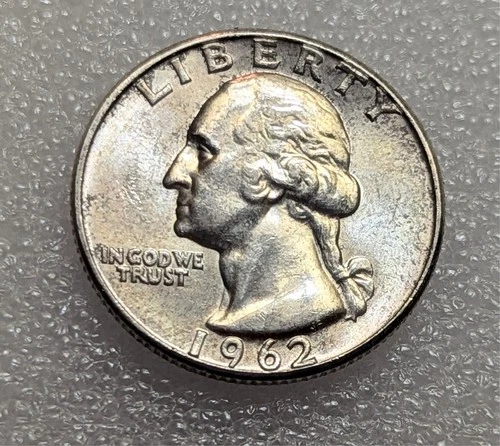 1962 Washington Quarter  UNC. 90% Silver USA. #132A