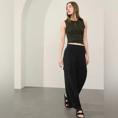 Athleta M MEDIUM Venice High Rise Wide Leg Cargo Pant Navy Blue Active Pants NWT