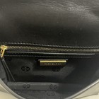 Foto 10 di 19