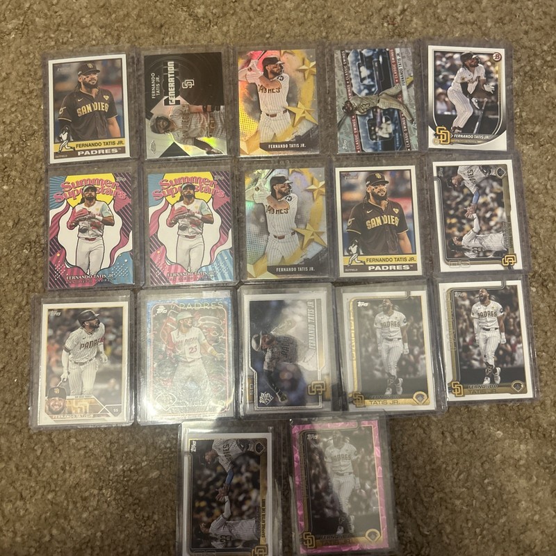 Fernando Tatis Jr. San Diego Padres 17 Card Lot Including Inserts