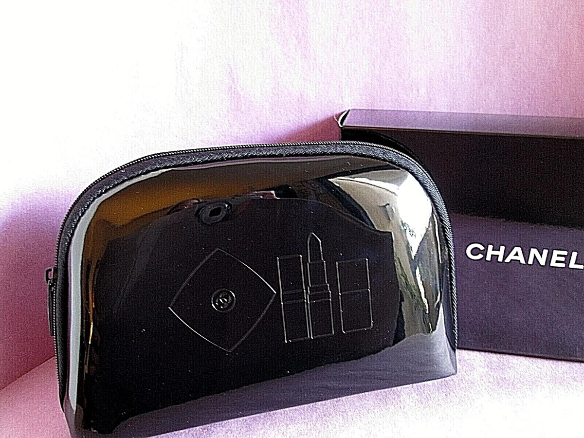 CHANEL BLACK COSMETIC MAKEUP TRAVEL BAG w/ LOGO ZIPPER PULL VIP GIFT New no  box