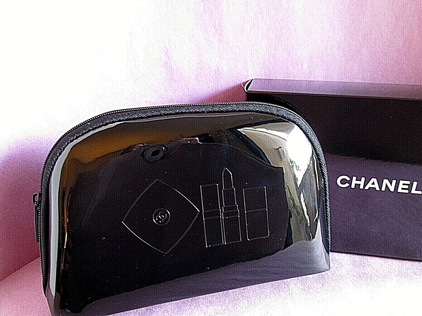 CHANEL Maquillage 2011 Vintage New Cosmetic Bag Black Faux Patent