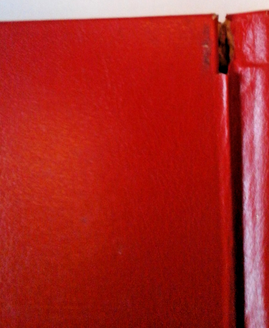 VINTAGE STANLEY GIBBONS RED SIMPLEX  STANDARD  SPRINGBACK STAMP ALBUM,  danaged