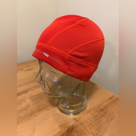 Outdoor Research Lightweight Performance Beanie B… - image 1