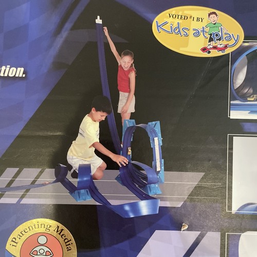 Blu Track 2 Lane Portable Flexible Race Track w/ 8 Ramps Hot Wheels Made in USA - Picture 5 of 18