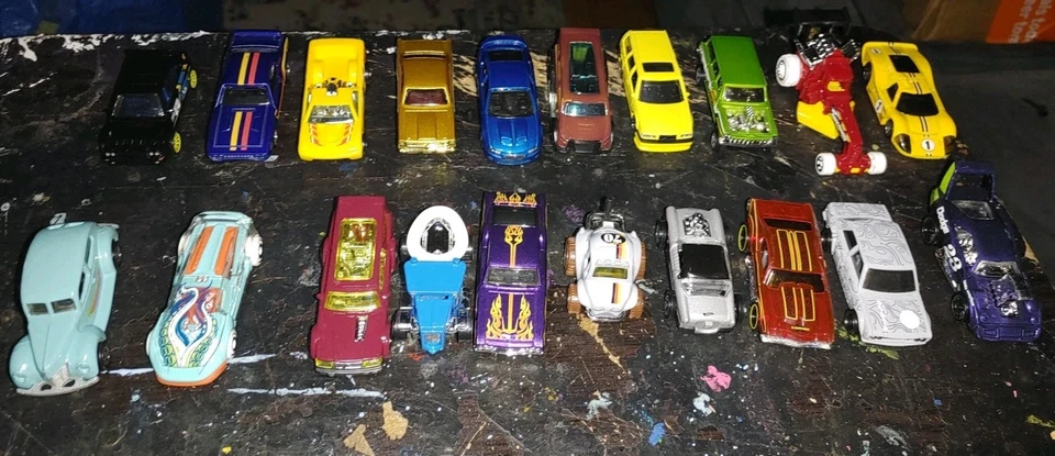 Contenedor con cremallera calle alfombrilla 25" X 22" juego niños sin marca con 20 autos Hot Wheels Foto 4 de 4