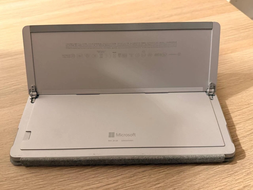 Microsoft Surface Go 2 – 64GB – Windows 11 – Come nuovo – Test completo - Immagine 3 di 4