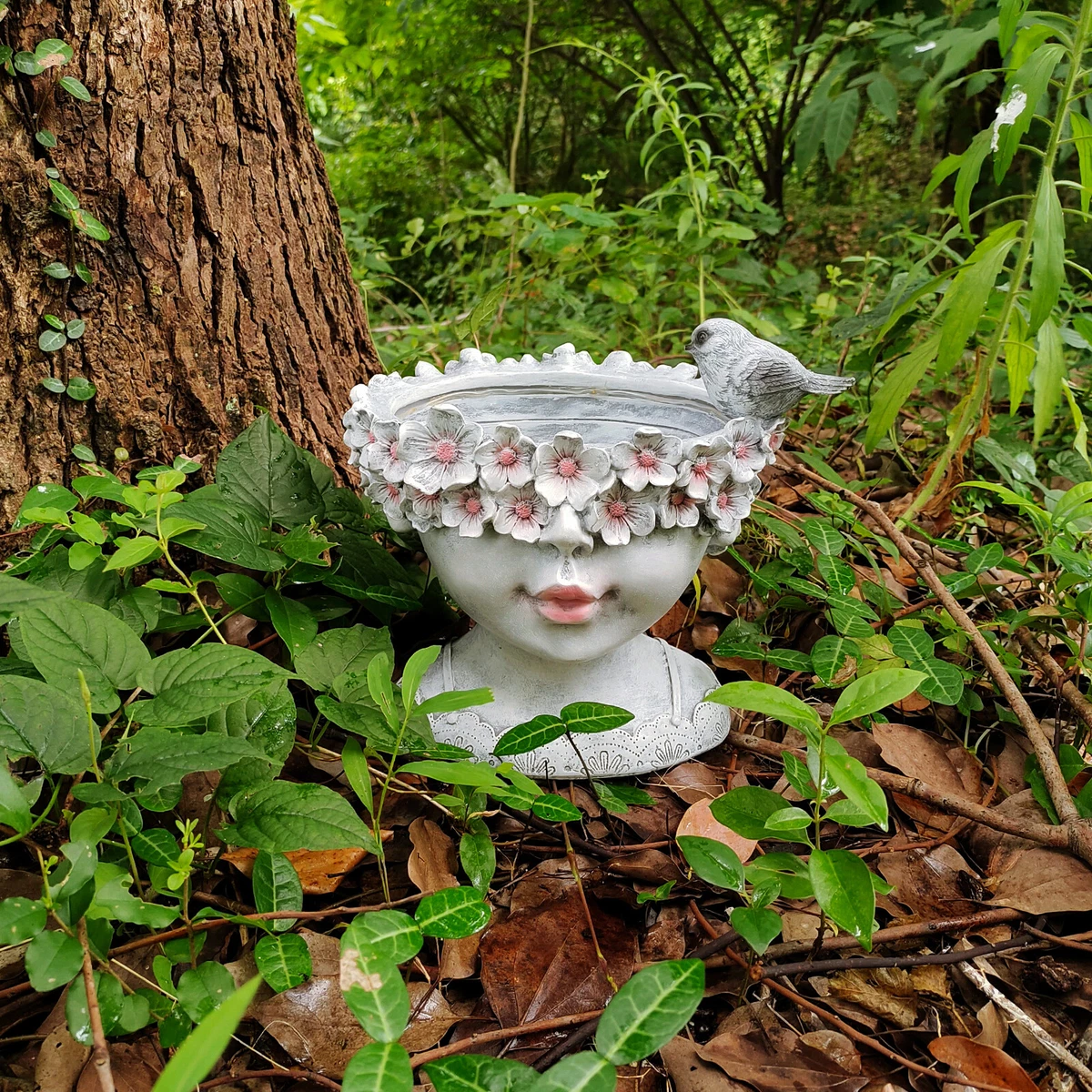 Clay for cheap outdoor sculpture
