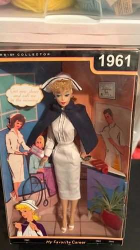2009 My Favorite Career Registered Nurse Barbie Collector 1961 Mattel R4472 NRFB
