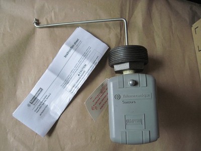 Telemecanique 9037HG32LZ20 Closed Tank Float Switch, Closes on Rise, Pumptrol