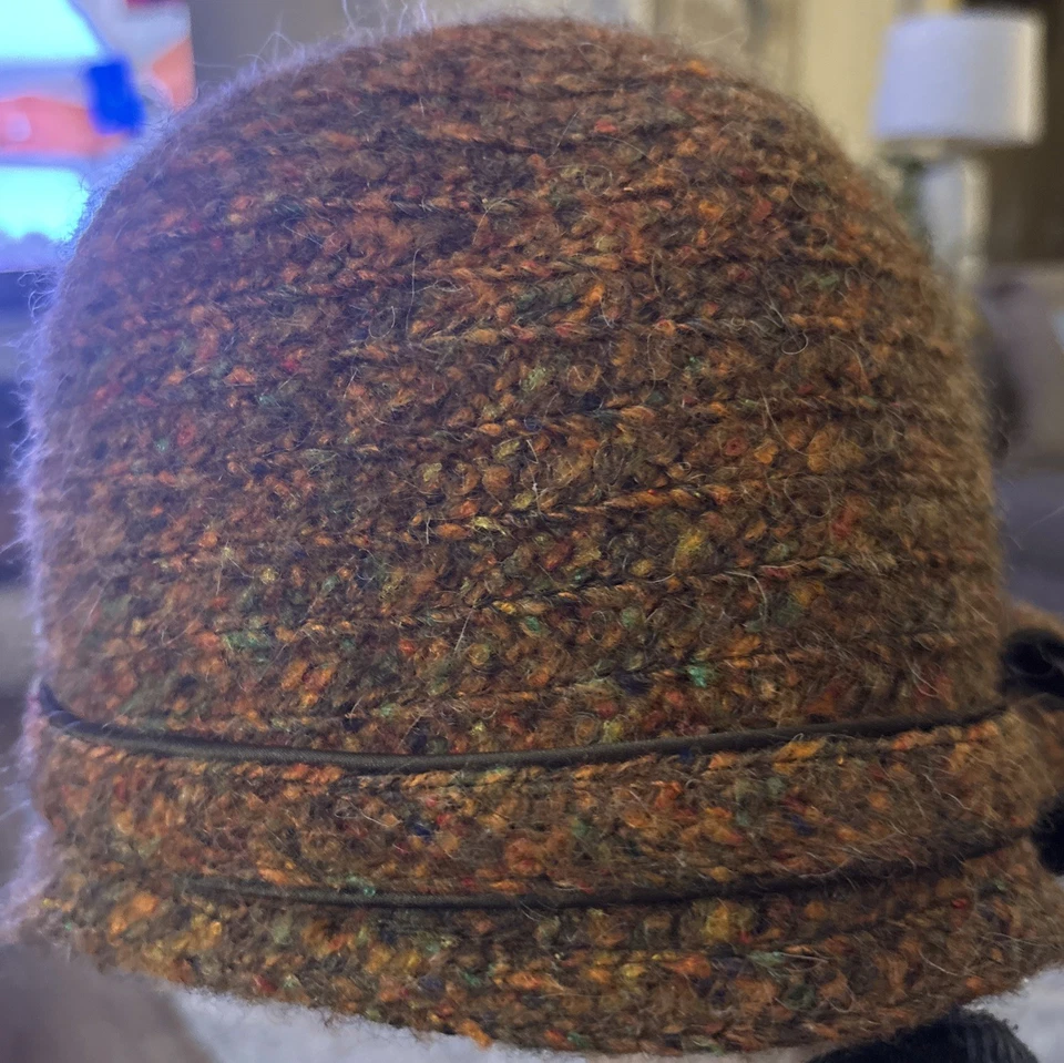 SOMBRERO BETMAR NEW YORK Tejido Naranja Quemado Marrón Mezcla de Lana Diseño de Logo  Foto 4 de 4