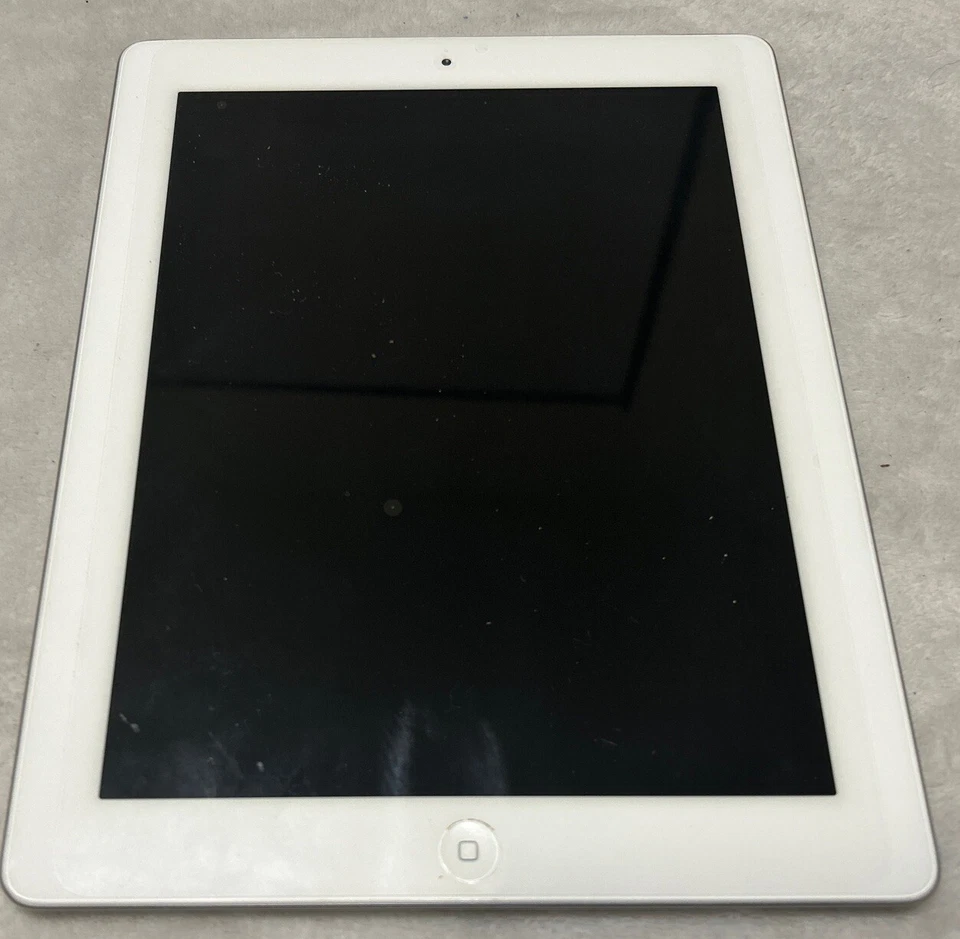 Apple iPad 2 White 16 GB Unlocked MC979LL/A Tested Screen Color Problem - Image 4 of 4