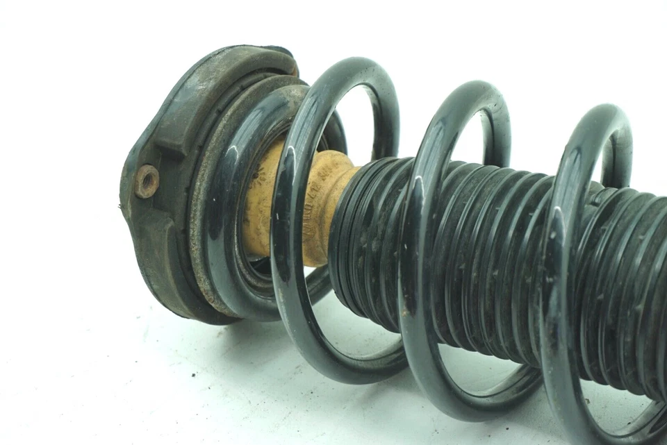 Amortiguador delantero izquierdo VOLKSWAGEN GTI MK6 2010-2013 CON MUELLE HELICOIDAL OEM Foto 4 de 4