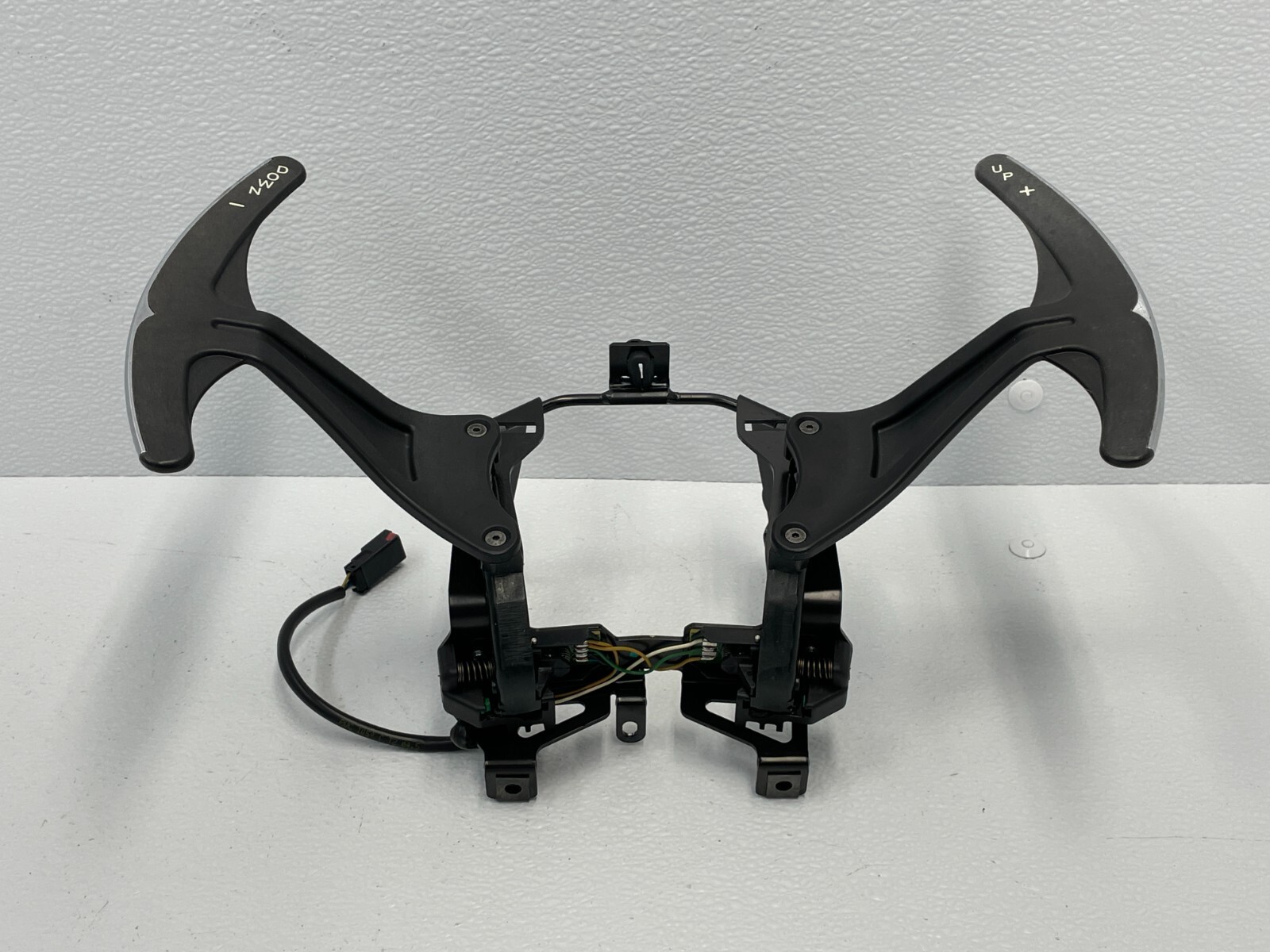 13 14 Maserati Granturismo M145 Steering Wheel Paddle Shifter Selector 1458 OEM
