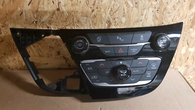 2017-2020 CHRYSLER PACIFICA HEATING CONTROLS CENTER UNIT OEM P6EV471X8AB