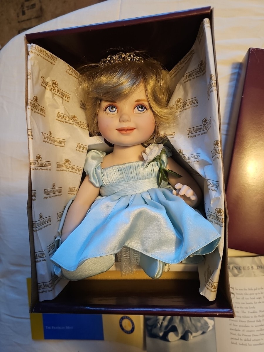 美品　Franklin Mint/ダイアナプリンセスオブウェールズ/磁器45cm RARE The Franklin Mint Princess Diana Portrait Baby Doll Porcelain