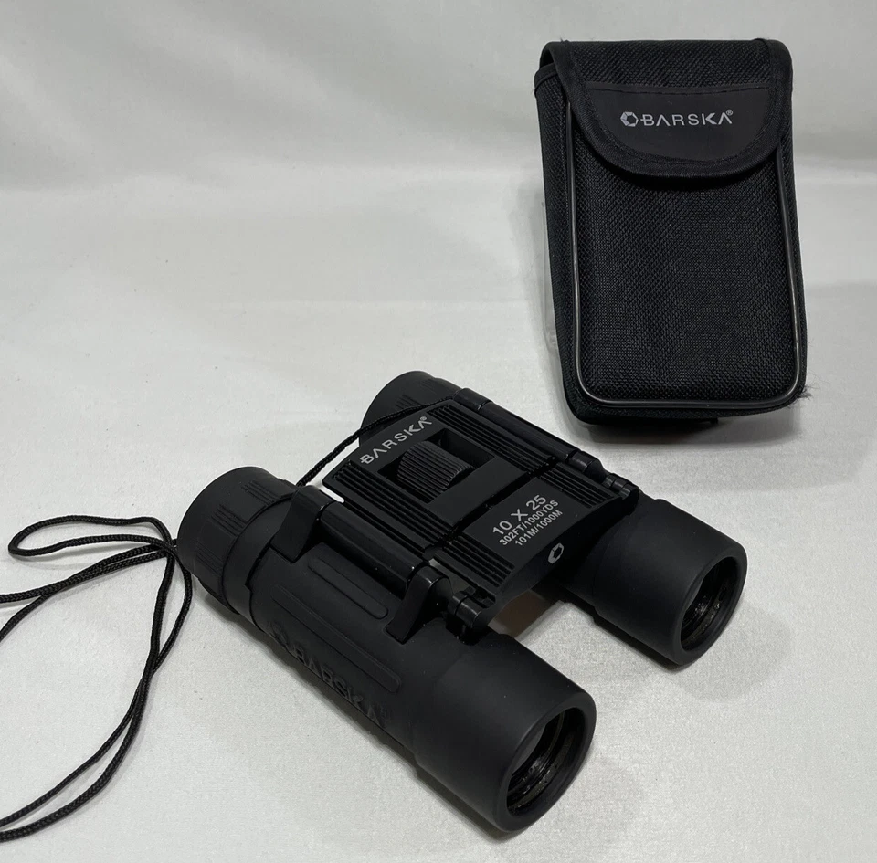Barska Binoculars - 10 X 25 302 ft / 1000 yds - 101 M / 1000M Gently Used - Image 2 of 4