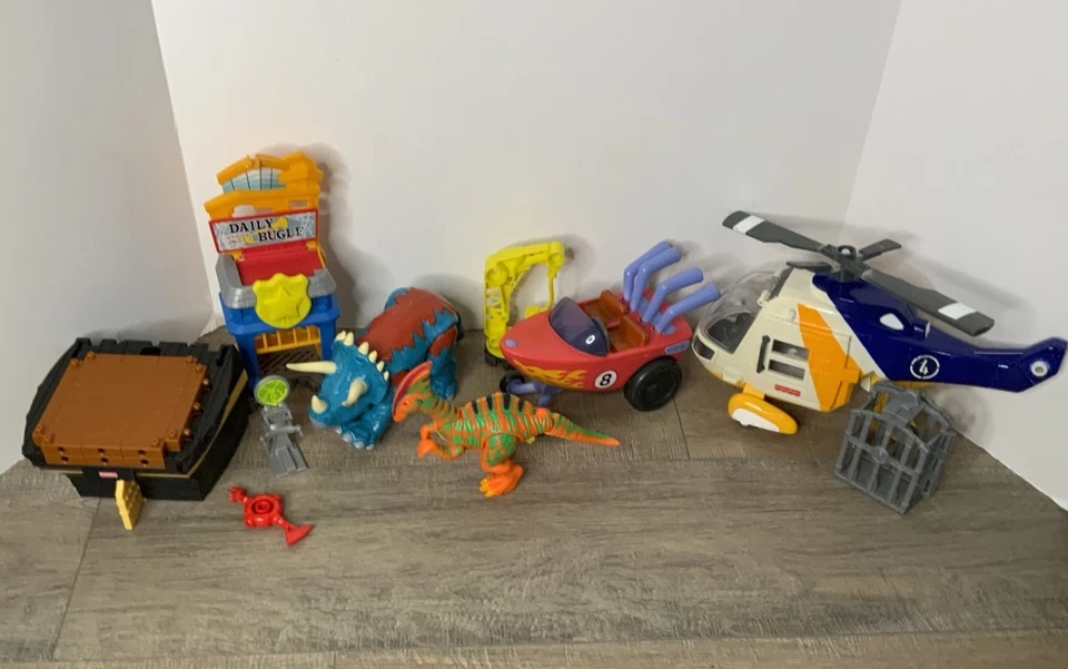 Imaginext Marvel Caveman Bob Esponja Fondo de Bikini Fisher Price Conjunto de Helicóptero Foto 2 de 4