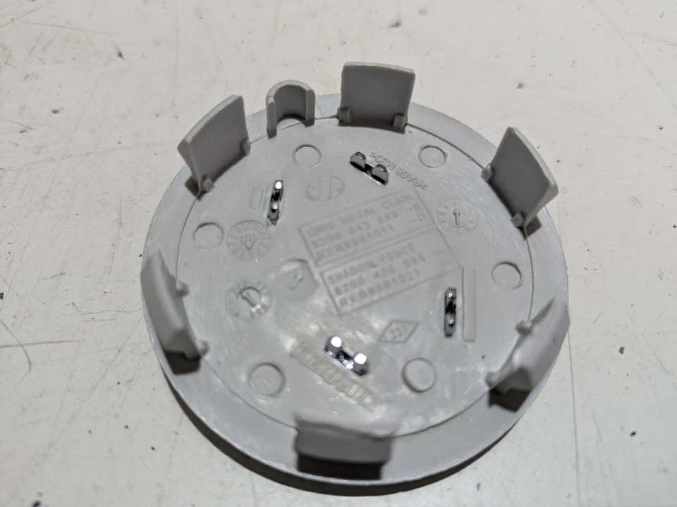 Wheel Hub Cap Renault 8200043899 B Clio - Image 2 of 3