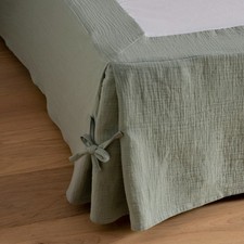 La redoute Kumla Cotton Muslin Bed Valance. Single in Green. New no tags RRP &pound;49