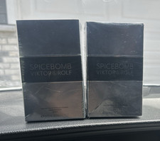 Viktor Rolf Spicebomb Eau de Toilette Spray 3.04 fl oz Regular Size