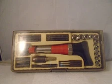 Vintage grow  Tool Kit Screwdriver Rachet Socket Set 27- peices ~ Japan