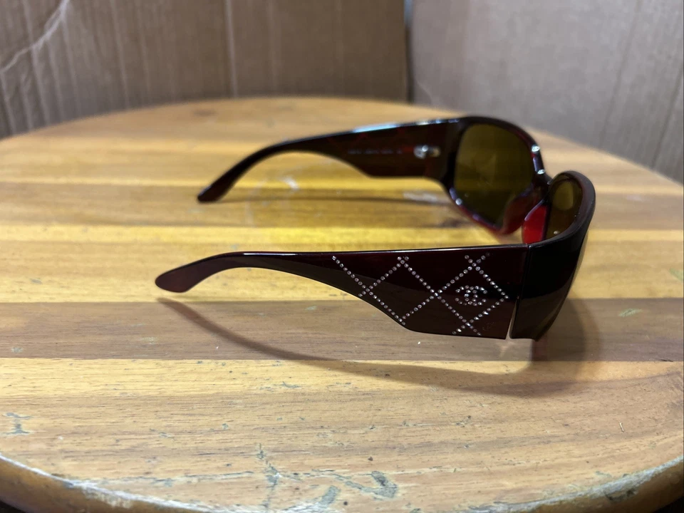 RARO Y NUEVO!!! Gafas de sol Chanel 5080 B negras acolchadas cristal de Swarovski Y2K Foto 3 de 4