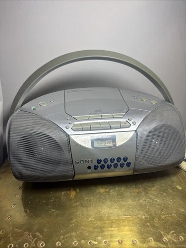Vintage Sony Boombox CFD-S200 Mega Bass CD/Tape Cassette Recorder Am/Fm Radio