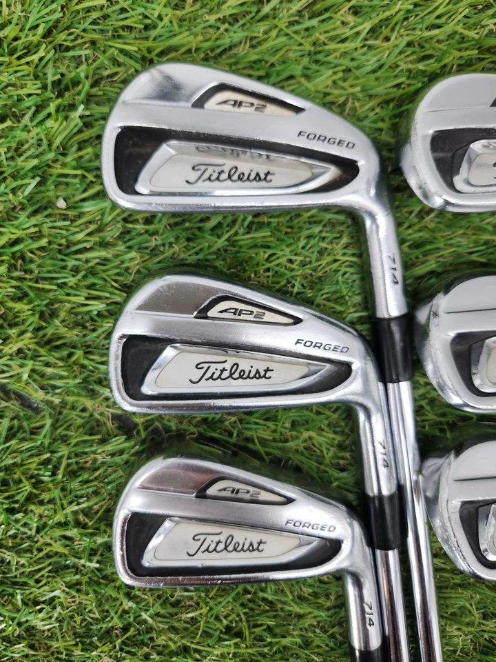 2013 TITLEIST 714 AP2 IRON SET 5-PW REG STEEL SHAFT FAIR - Image 2 of 4