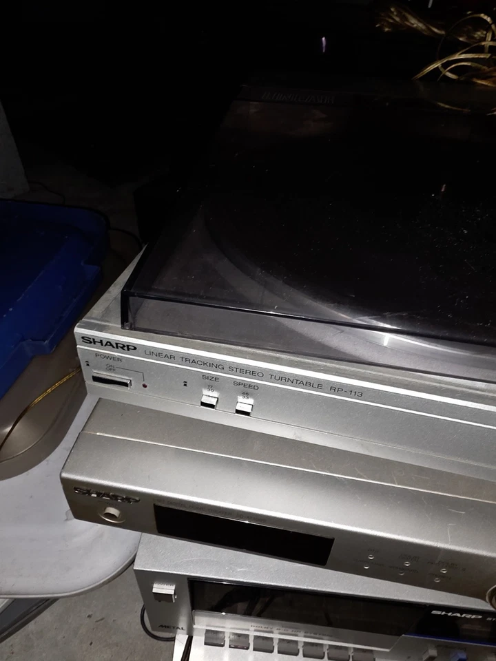 Tocadiscos de seguimiento lineal Sharp RP-113 - Funciona bien Foto 3 de 4
