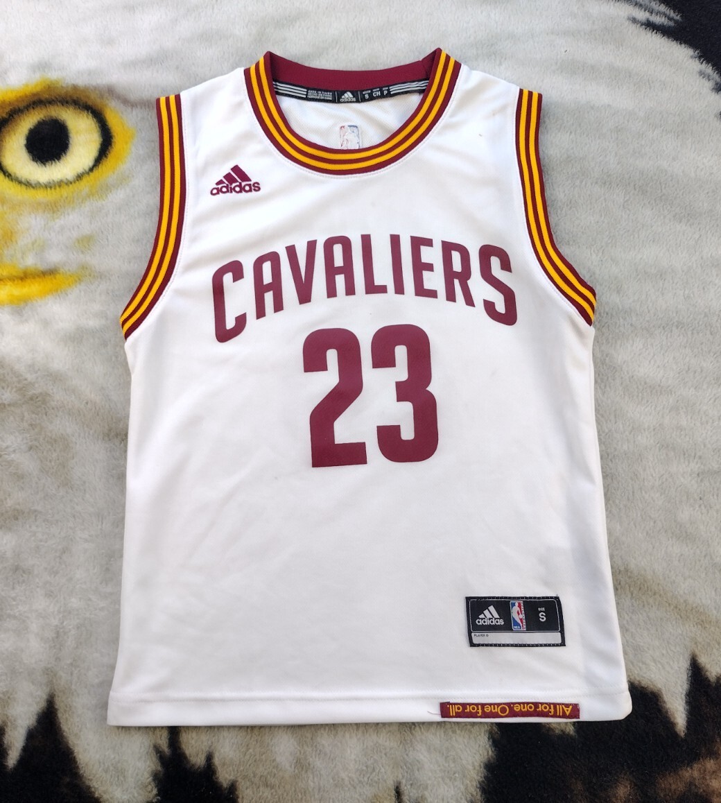 Adidas Lebron James #23 Jersey Youth Small (8) White