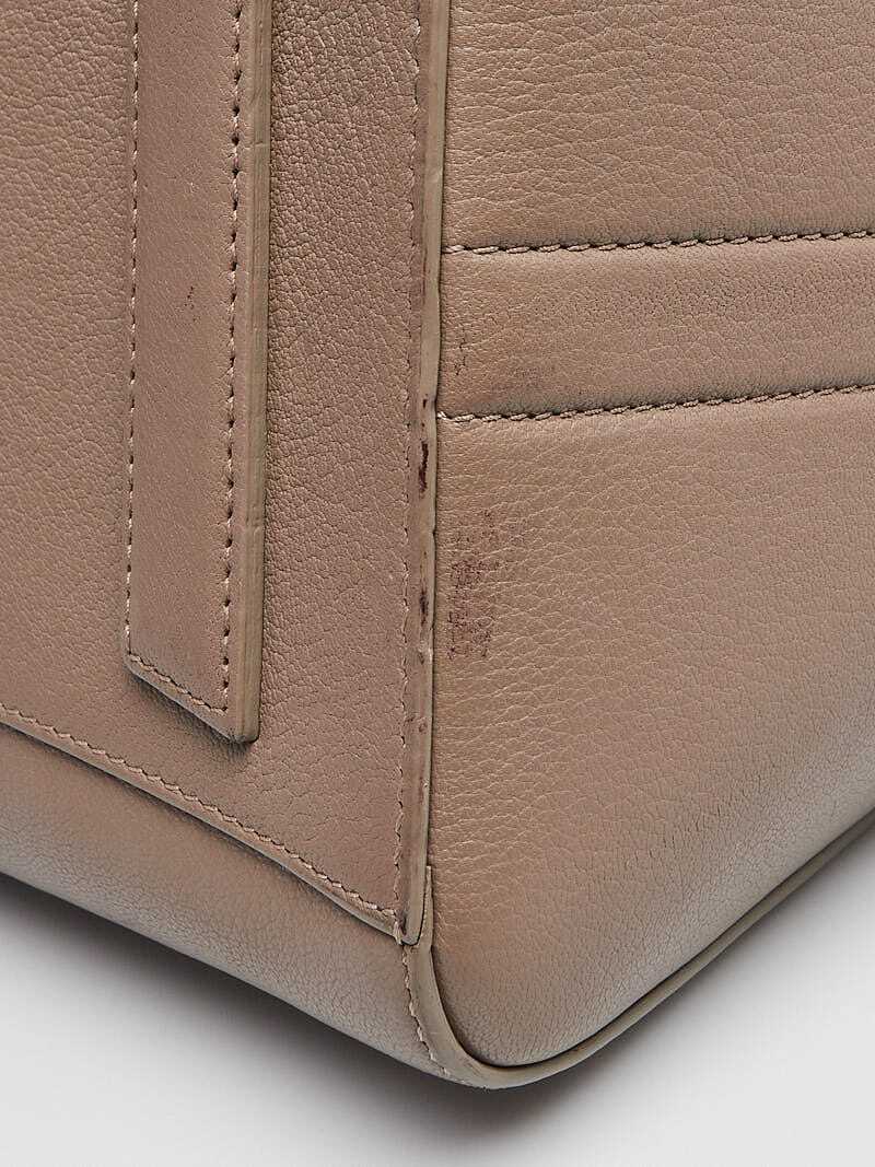 Givenchy Mastic Sugar Goatskin Leather Medium Antigona Bag image 8