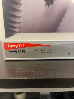 DrayTek Vigor 2950 (Dual-WAN Security Firewall)