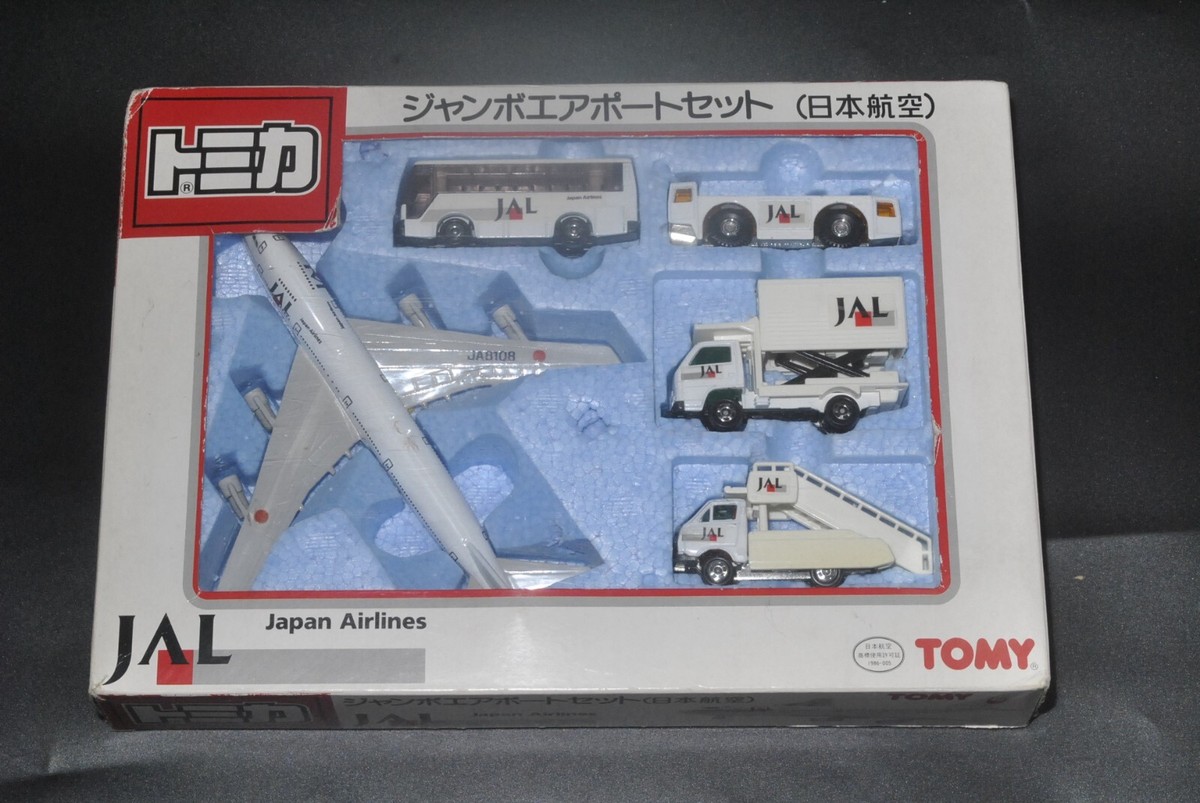 TOMY Japan Airlines JAL AIRPORT SET DIECAST Boeing 747 Bus & Car