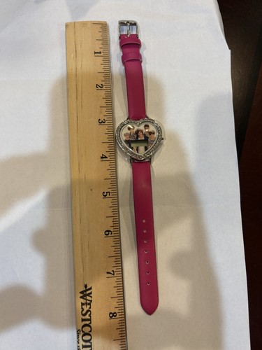 Reloj digital One Direction 1D en forma de corazón 2012 correa rosa necesita batería - Imagen 2 de 4